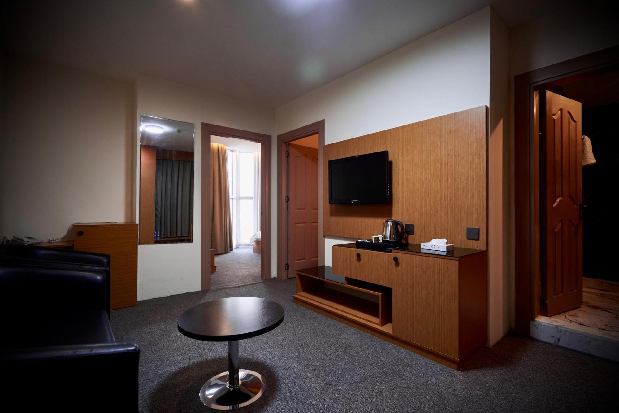 Myhotel アルビール エクステリア 写真